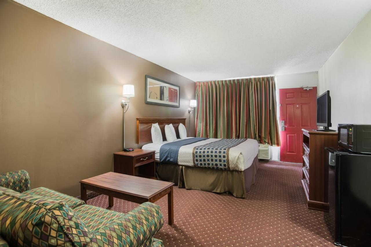 Americas Best Value Inn Tulsa I-44 Oakhurst Exterior foto